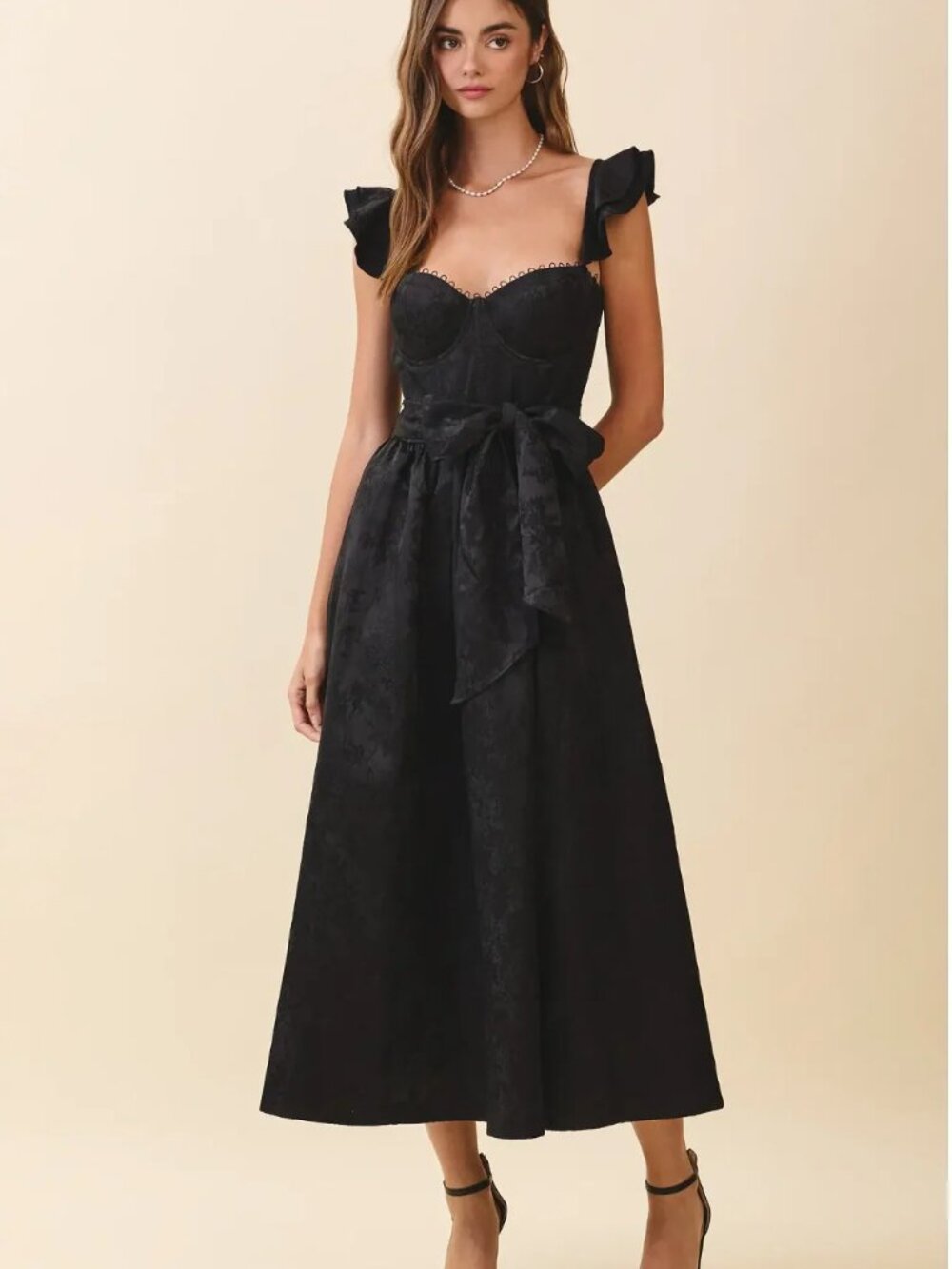 Jacquard Sweetheart Neck Ruffled Shoulder Dress-Black Size Large